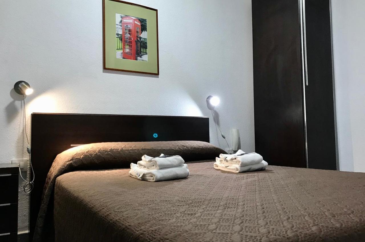 Hostal Carlos 2 La Línea de la Concepción Εξωτερικό φωτογραφία